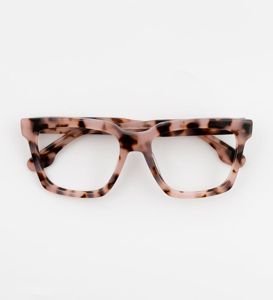 Therese Pink Turtle