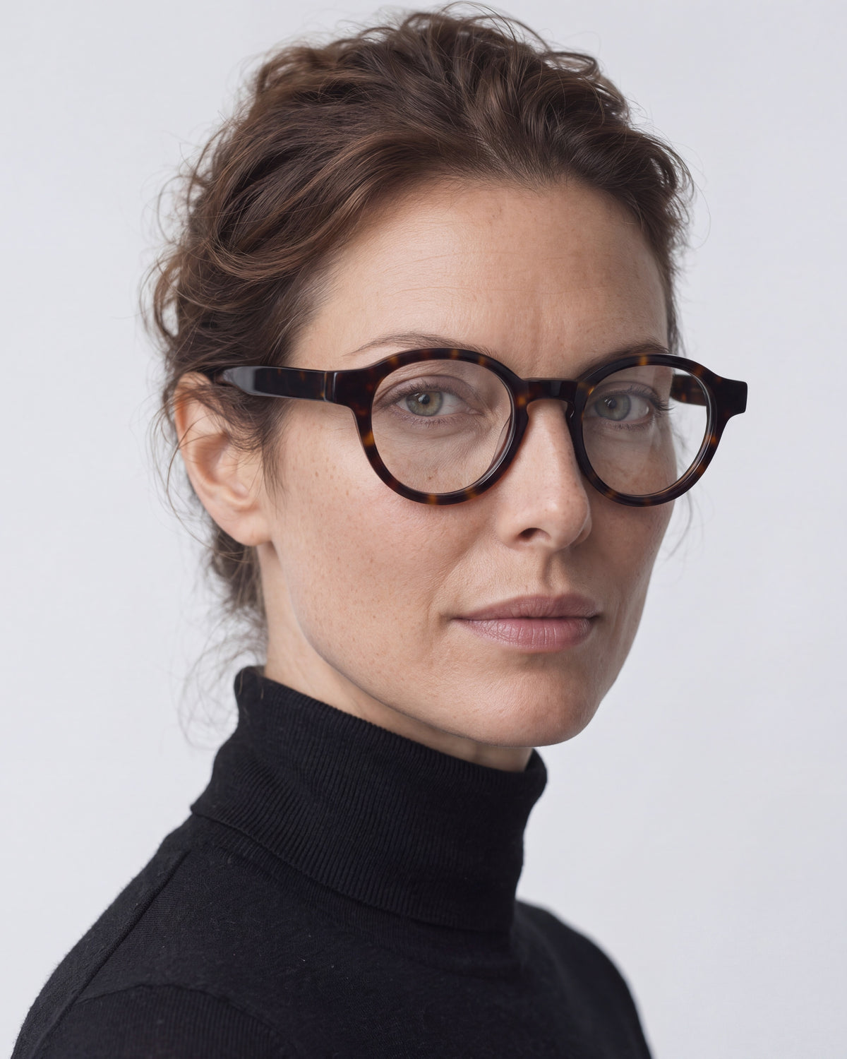 Nora in tortoiseshell, worn