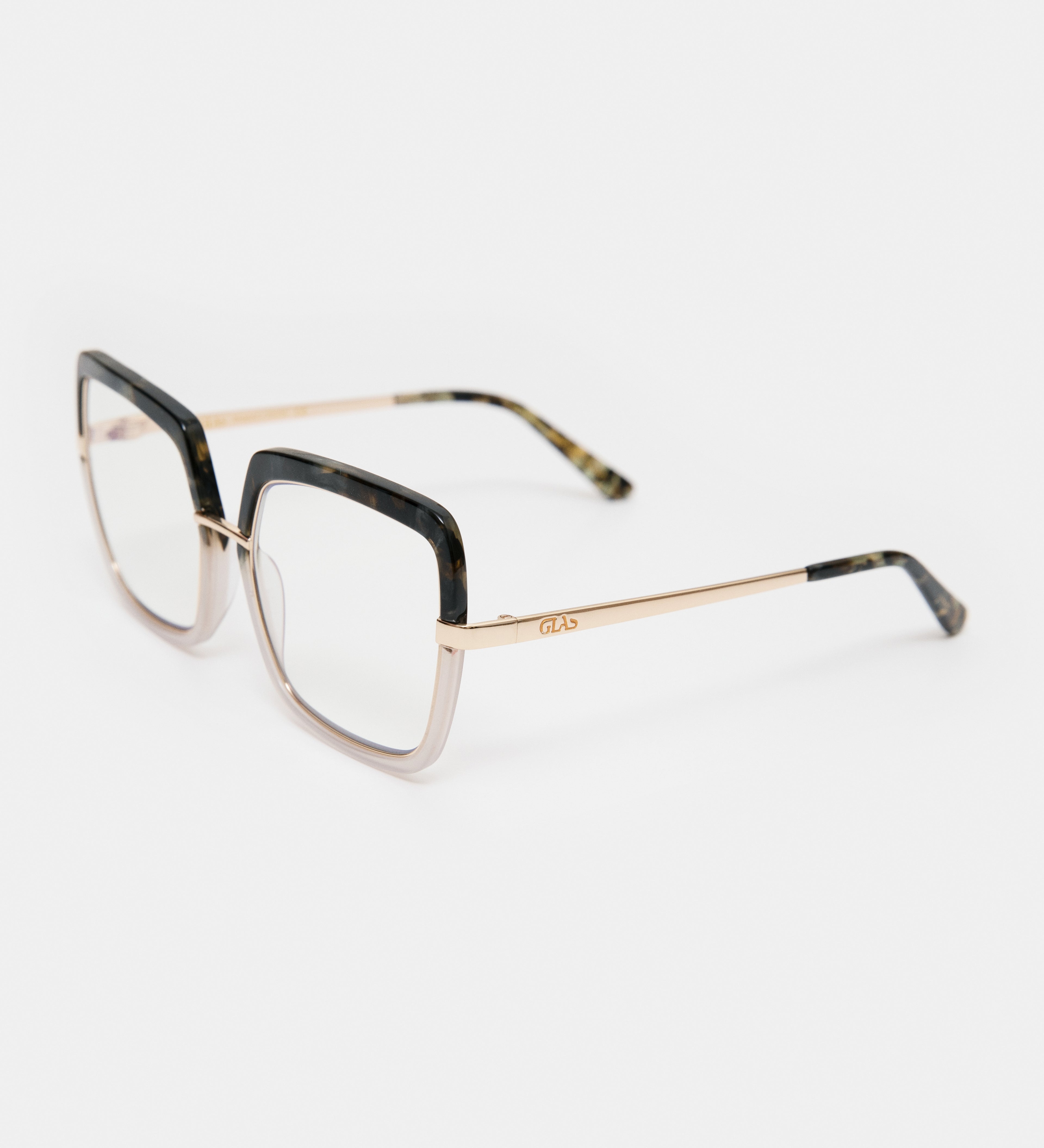 Miranda Pistachio Blue Light